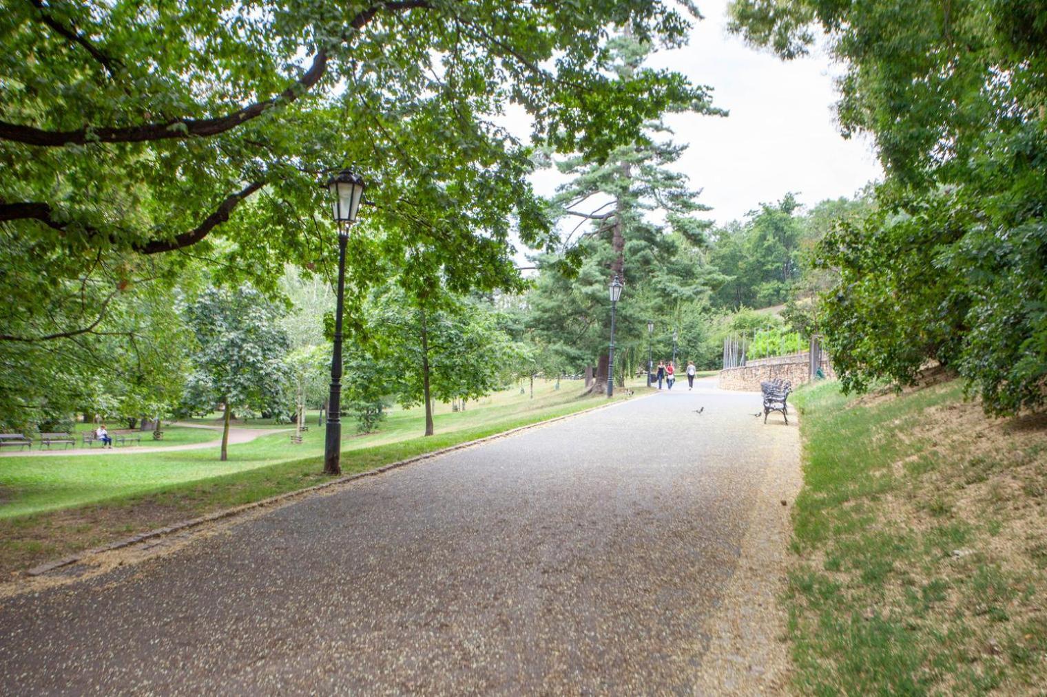 Blueground Vrsovice Near Park Peaceful Area Prg-6 * Praha