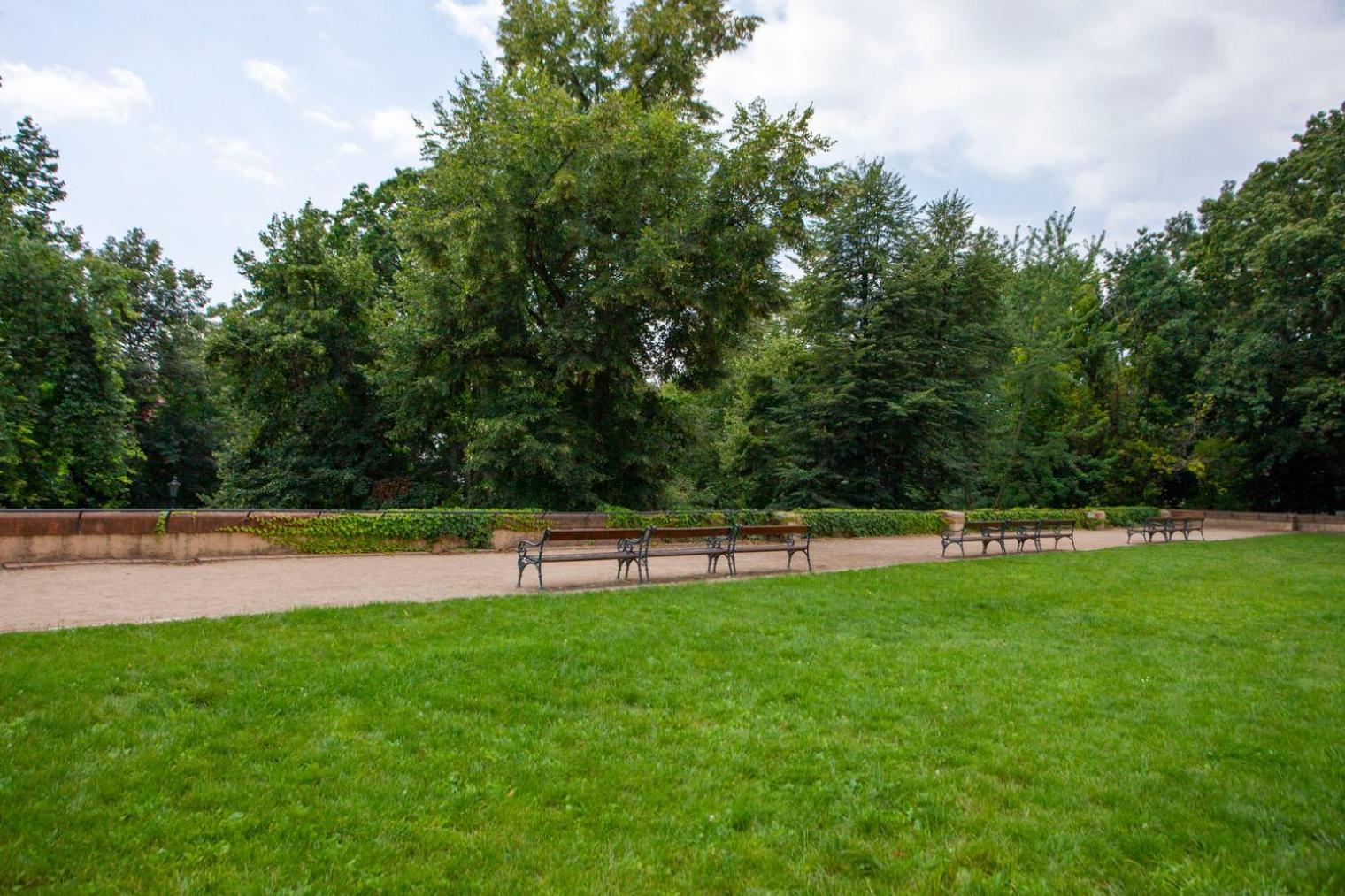 Blueground Vrsovice Near Park Peaceful Area Prg-6 Apartmán